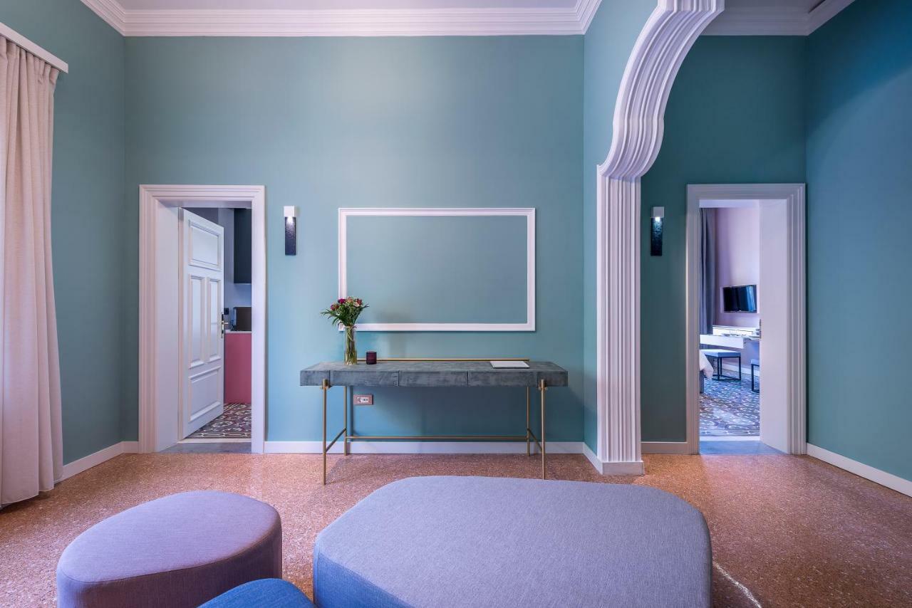 Lestel Boutique Suites نافبليو المظهر الخارجي الصورة